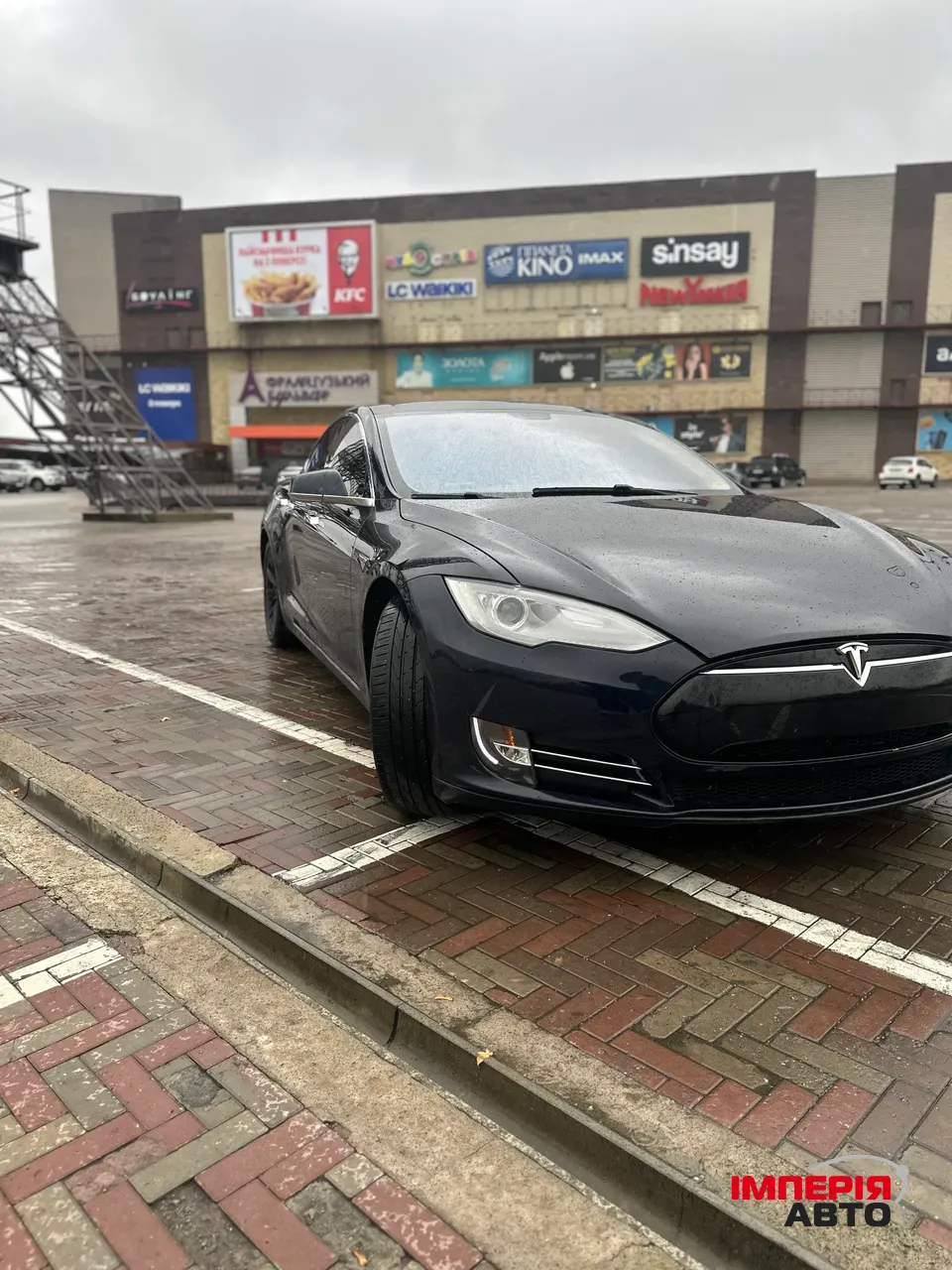 Tesla Model S - фото 11