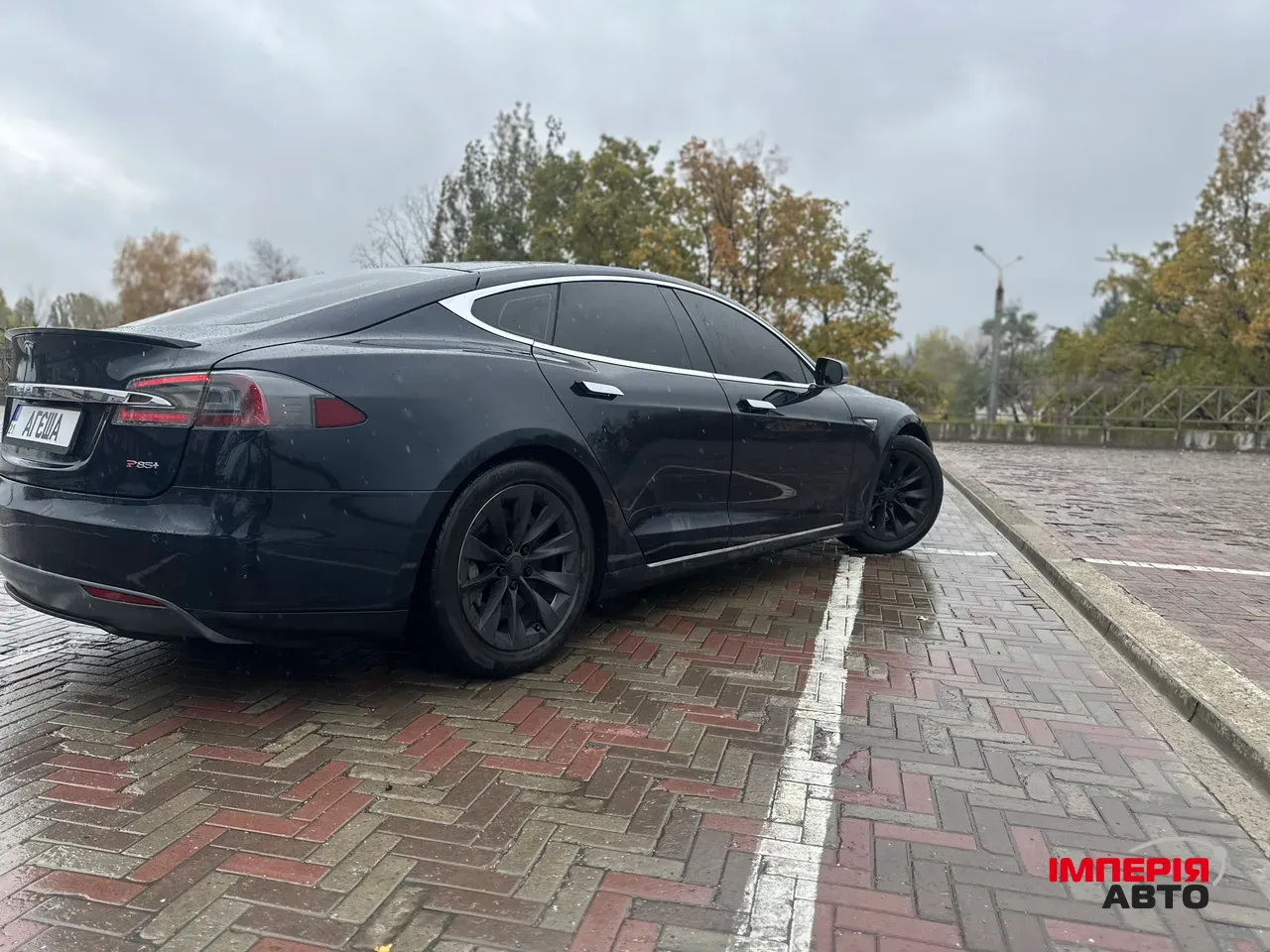 Tesla Model S - фото 6