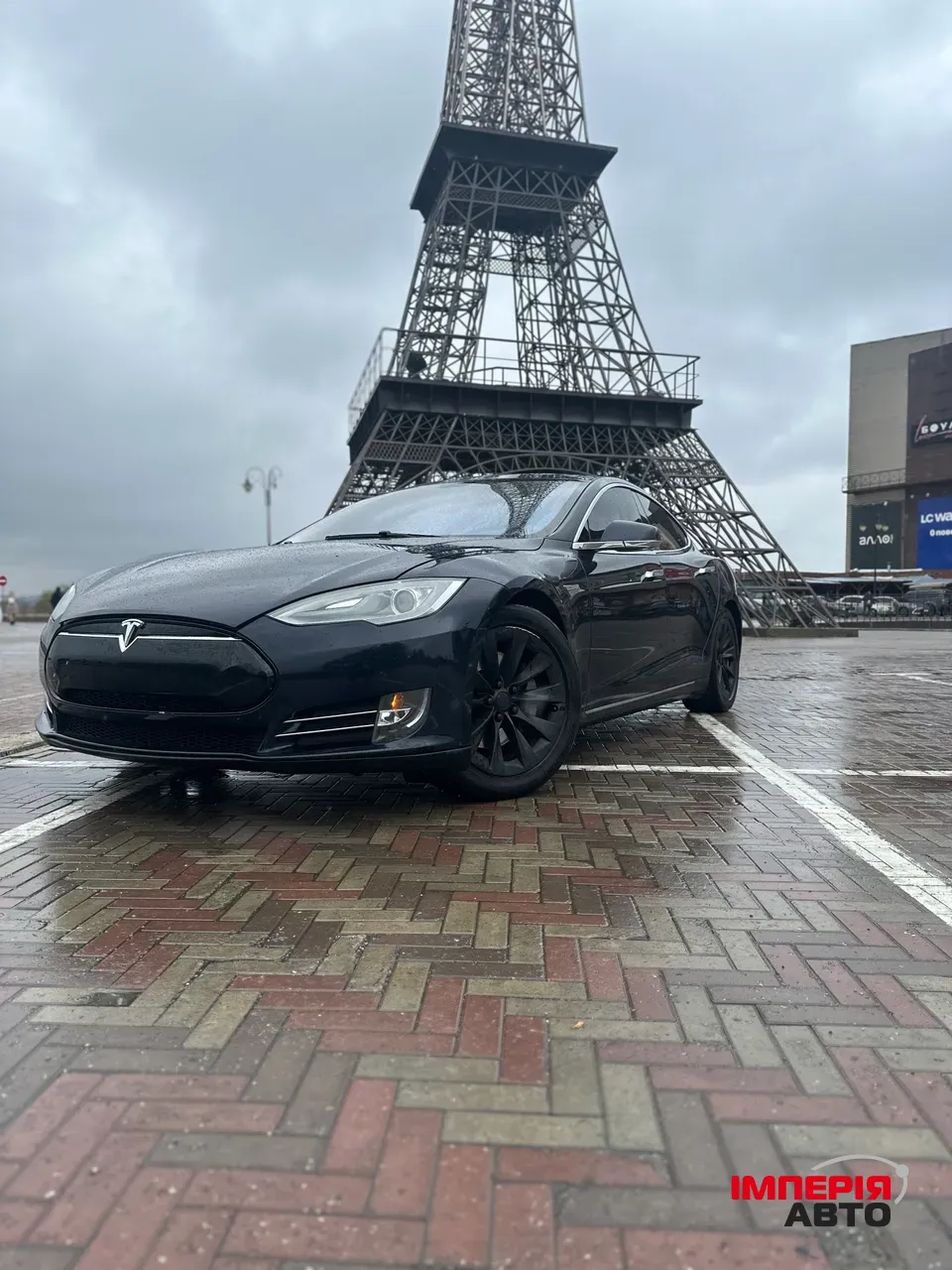 Tesla Model S - фото 17