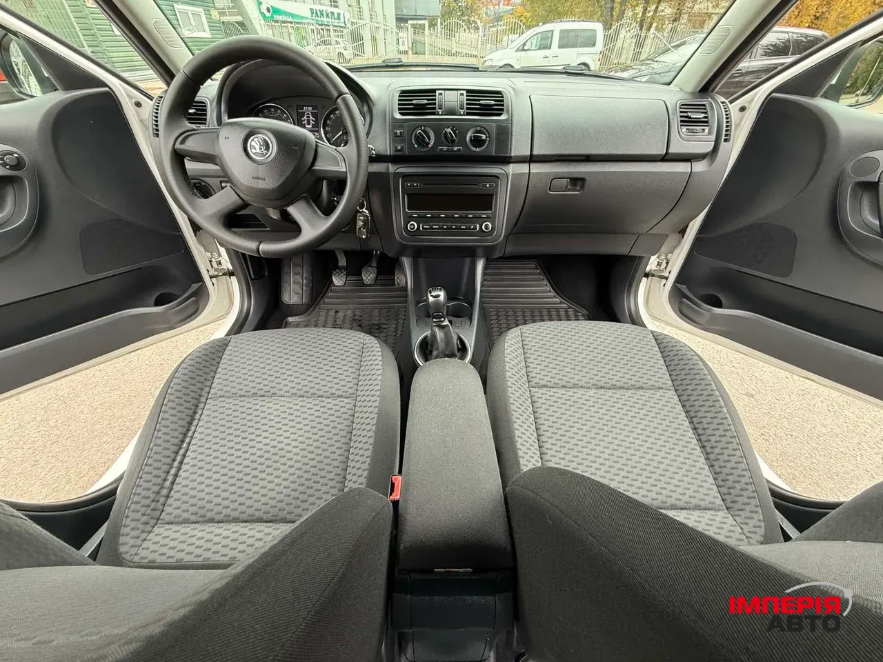 Skoda Fabia - фото 11