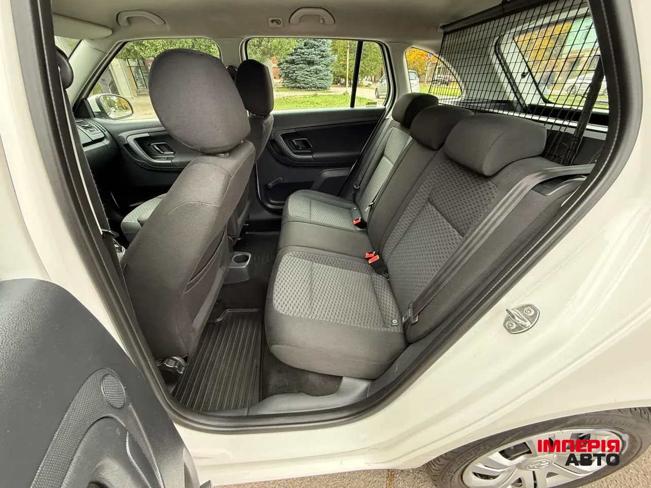 Skoda Fabia - фото 7