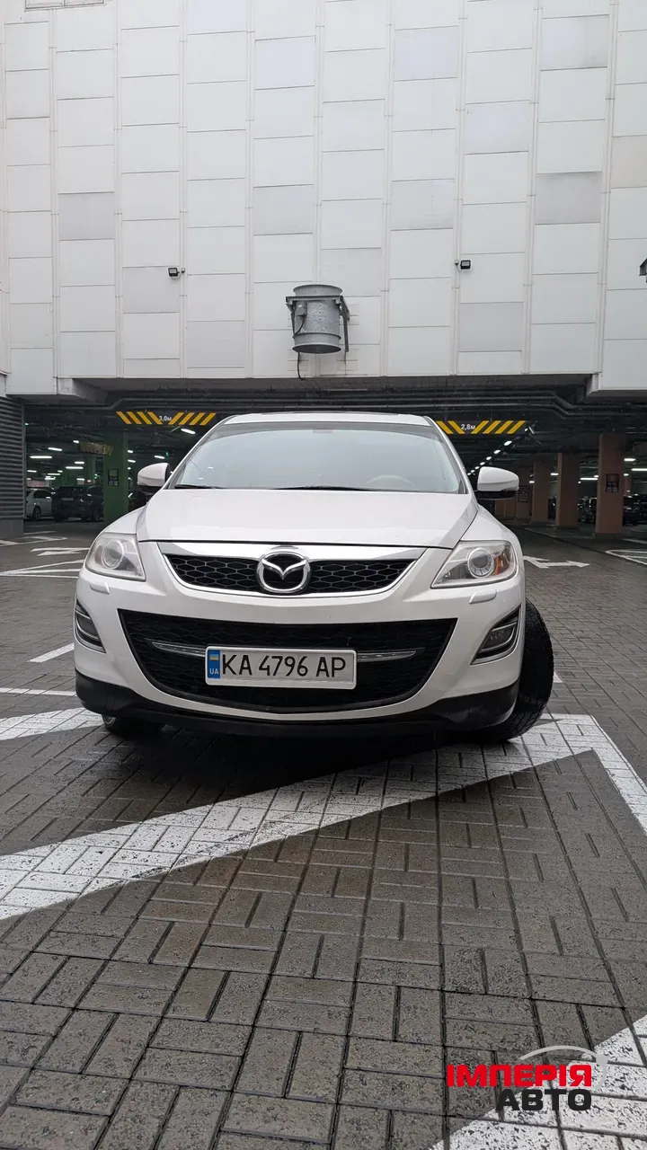 Mazda CX-9 - фото 1