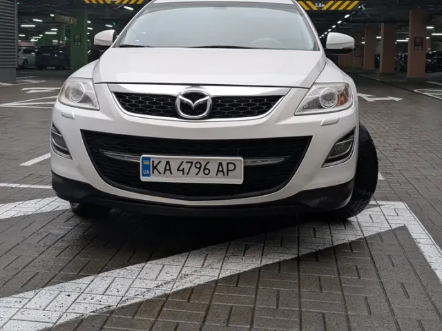 Mazda CX-9 - фото 1