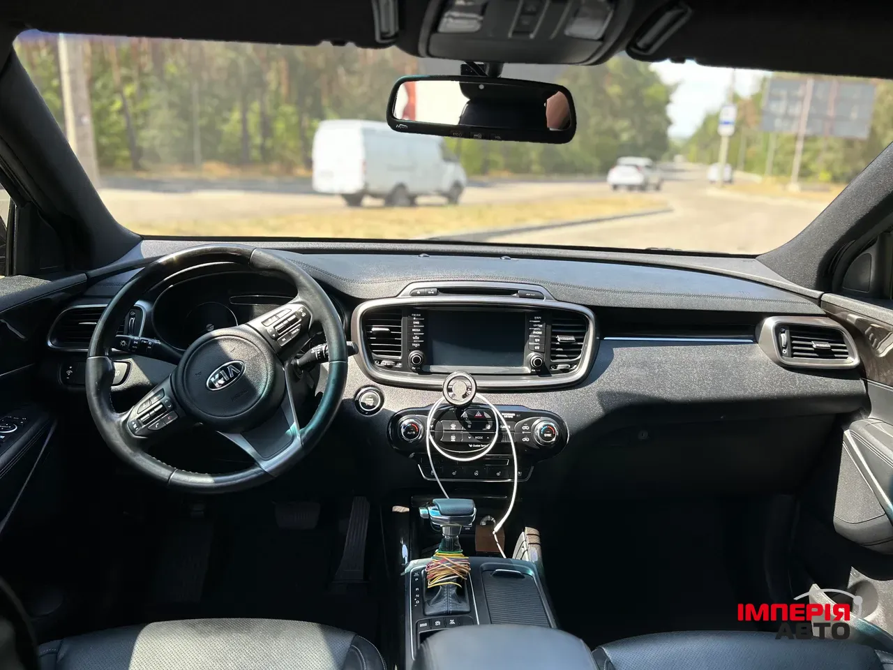 Kia Sorento - фото 9