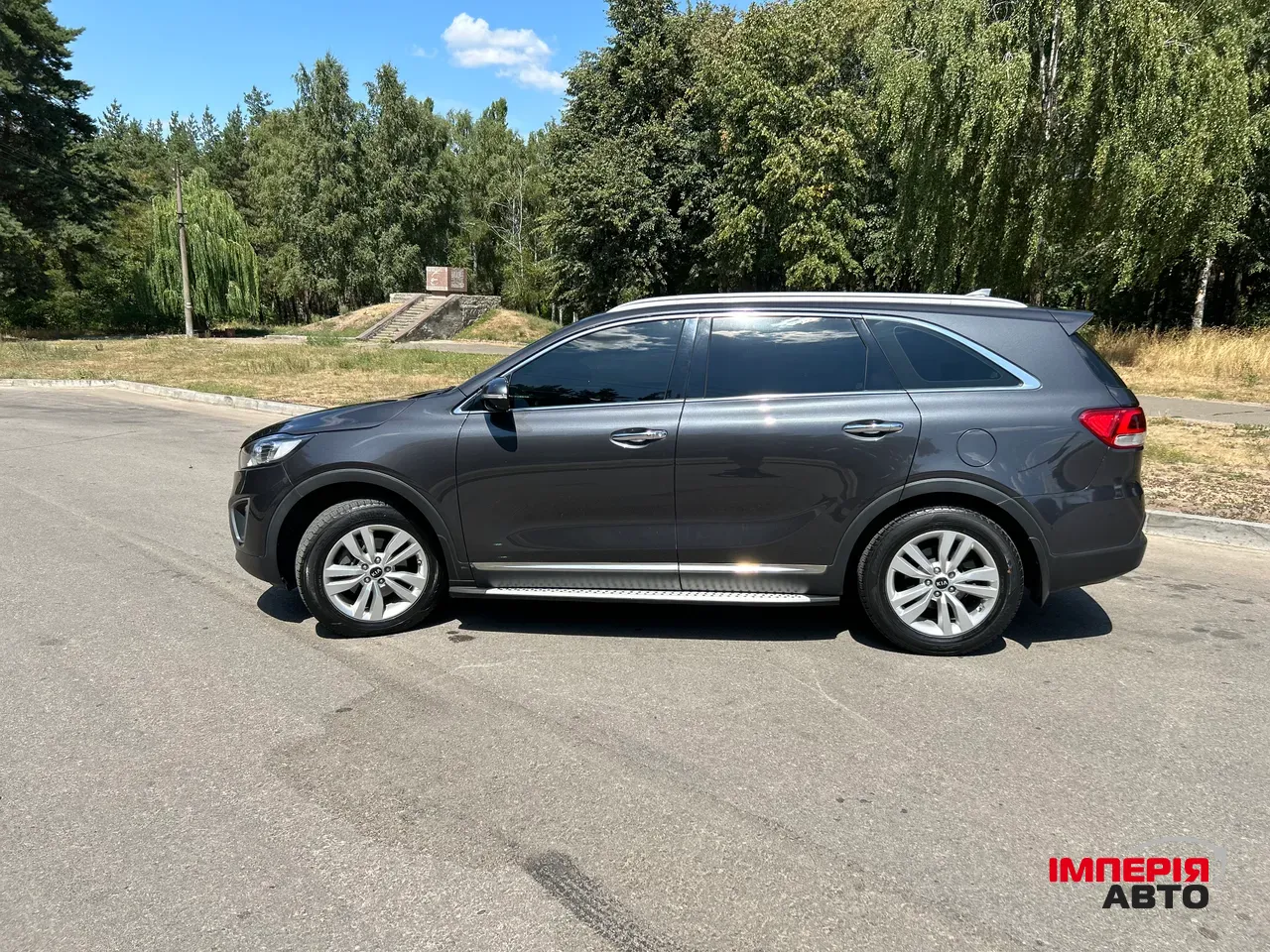 Kia Sorento - фото 5