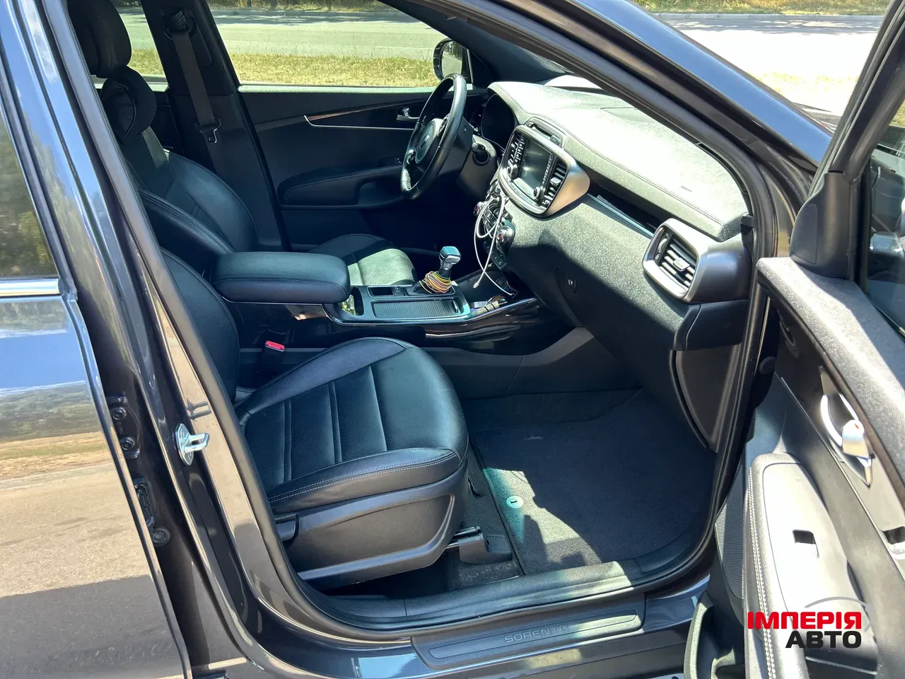 Kia Sorento - фото 13