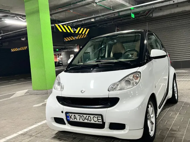 Smart Fortwo - фото 1
