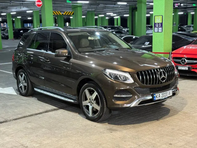 Mercedes-Benz GLE - фото 4