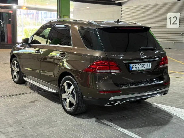 Mercedes-Benz GLE - фото 2