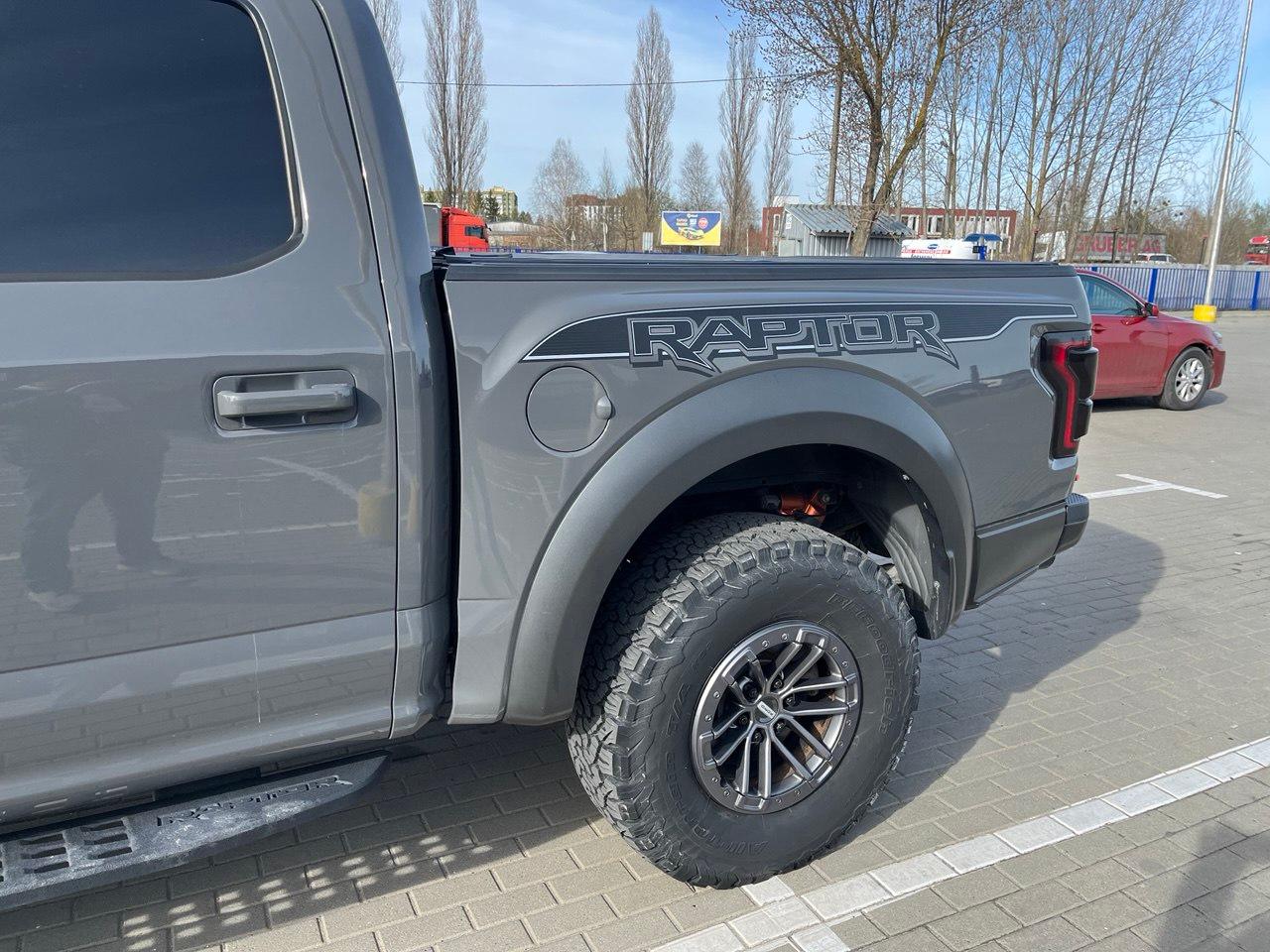 Ford F-150 - фото 48