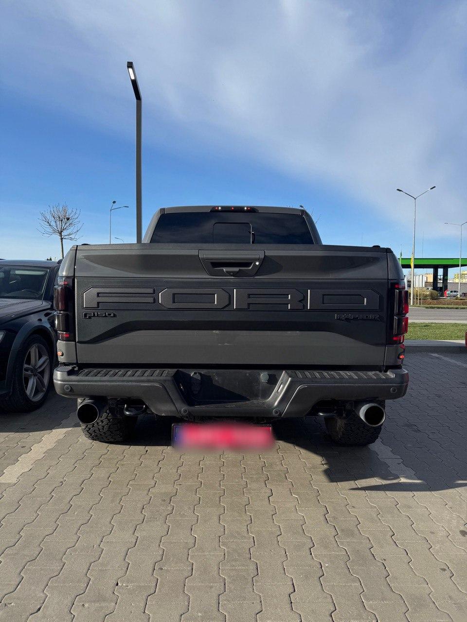 Ford F-150 - фото 38