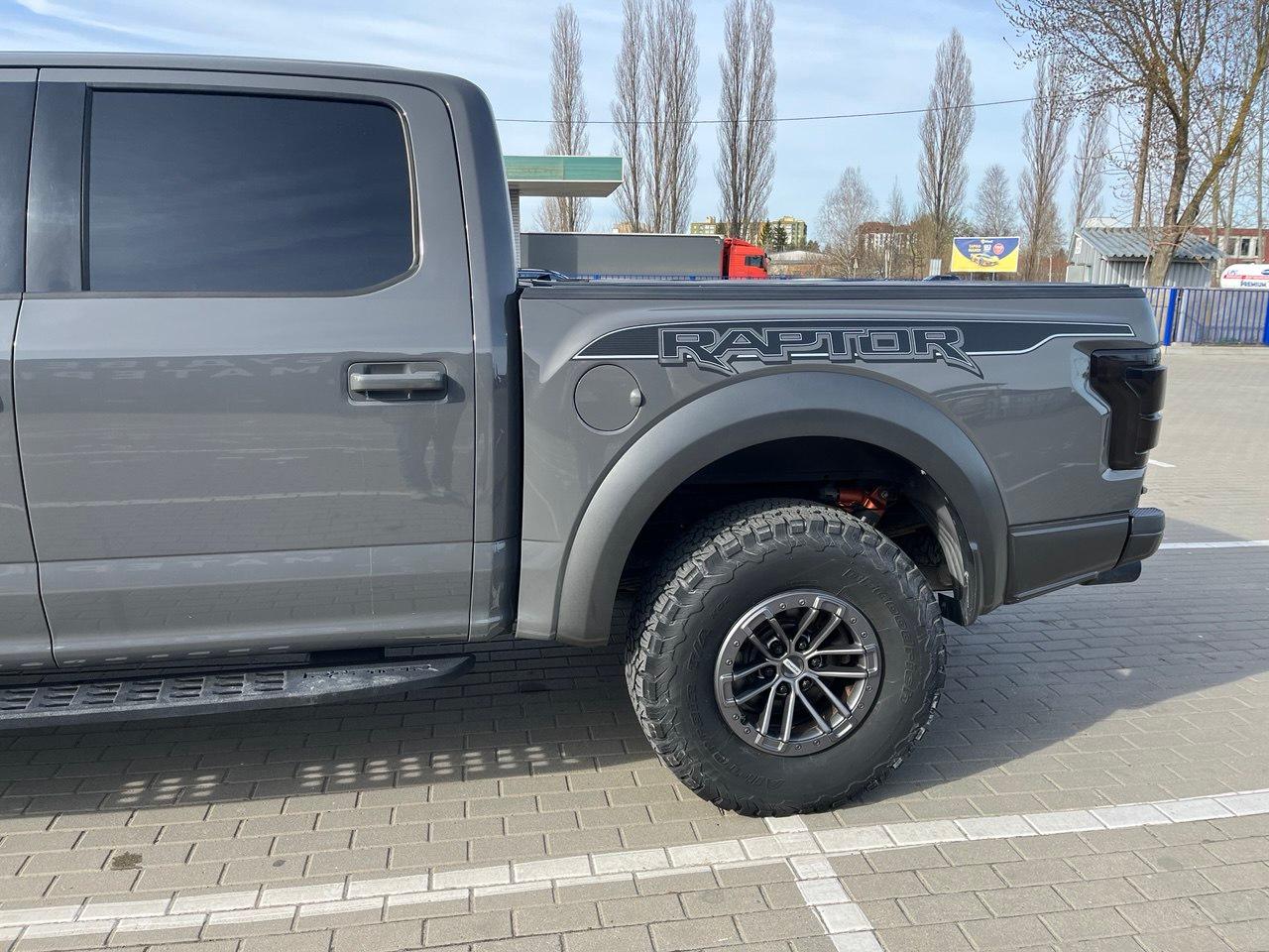 Ford F-150 - фото 76