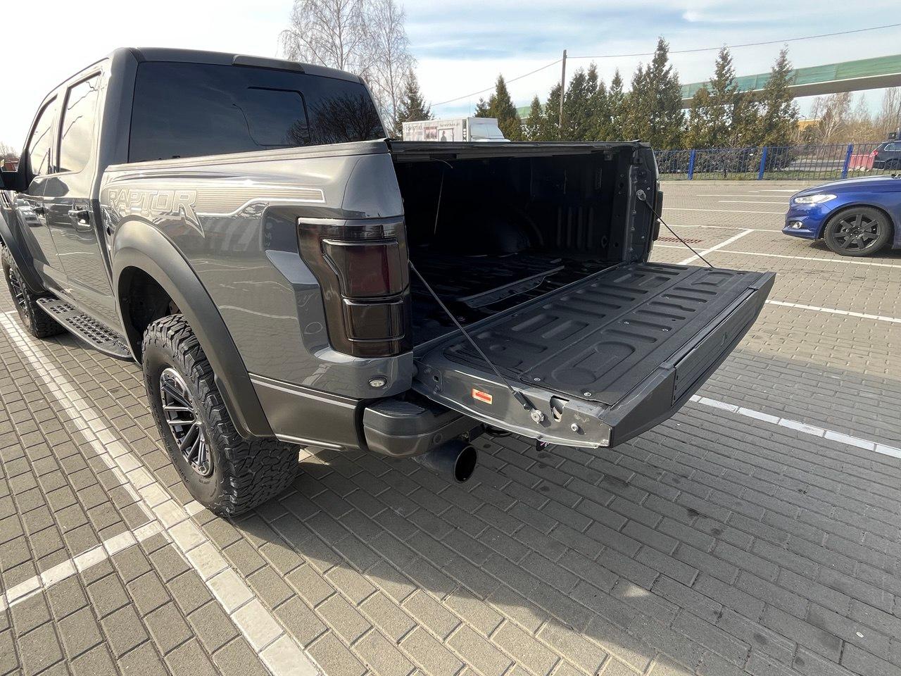 Ford F-150 - фото 9