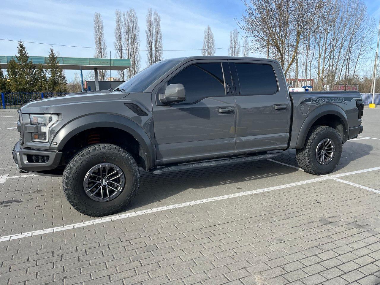 Ford F-150 - фото 32