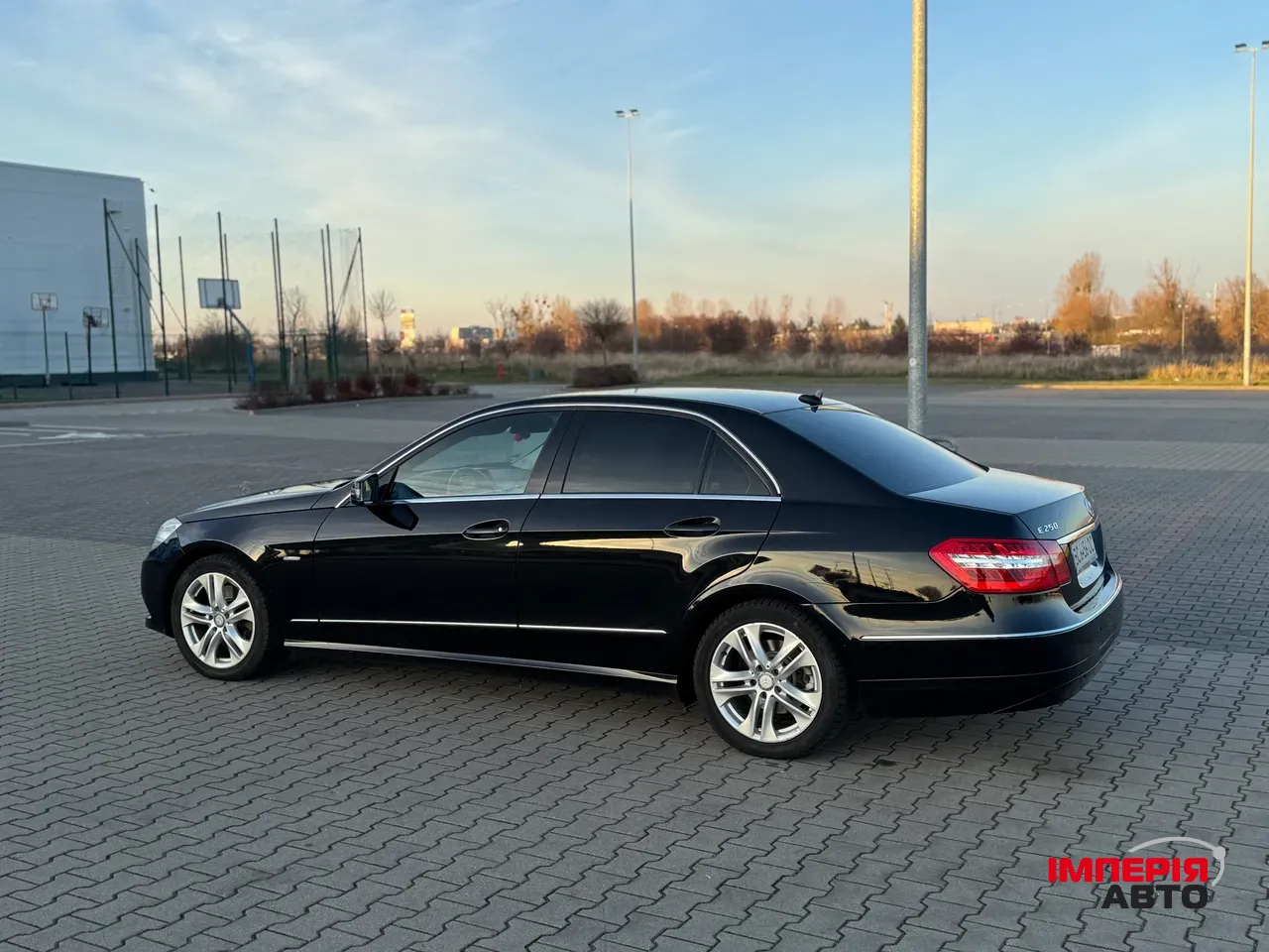 Mercedes-Benz E-Класс - фото 17