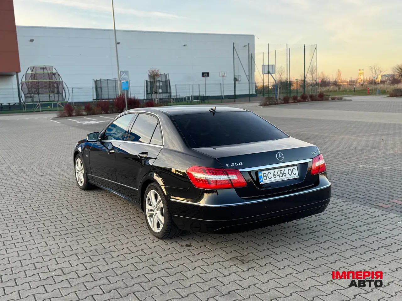 Mercedes-Benz E-Класс - фото 13