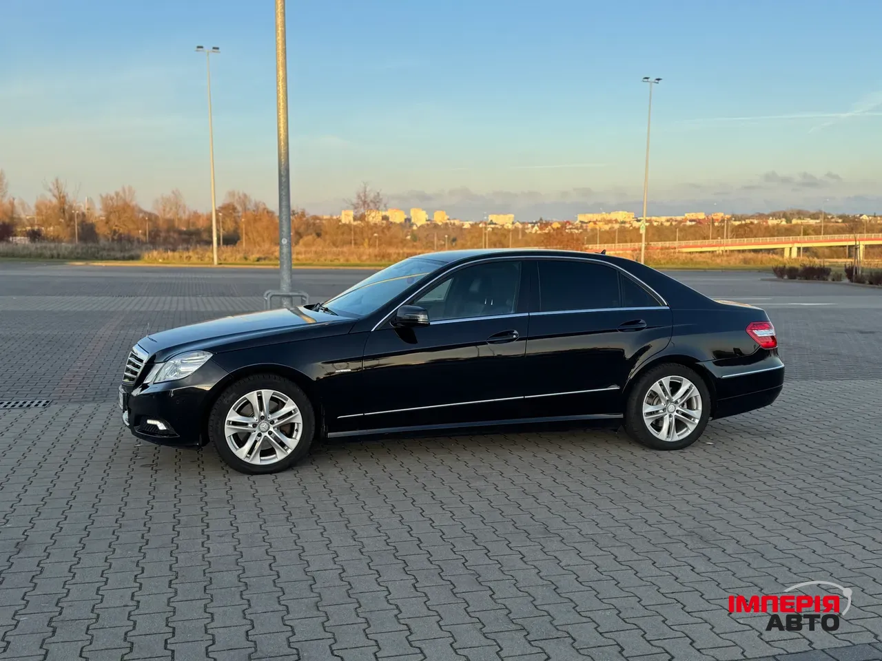 Mercedes-Benz E-Класс - фото 18