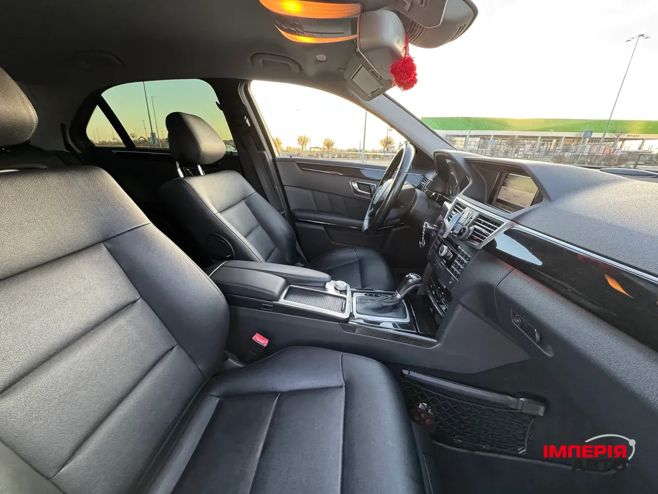 Mercedes-Benz E-Класс - фото 28