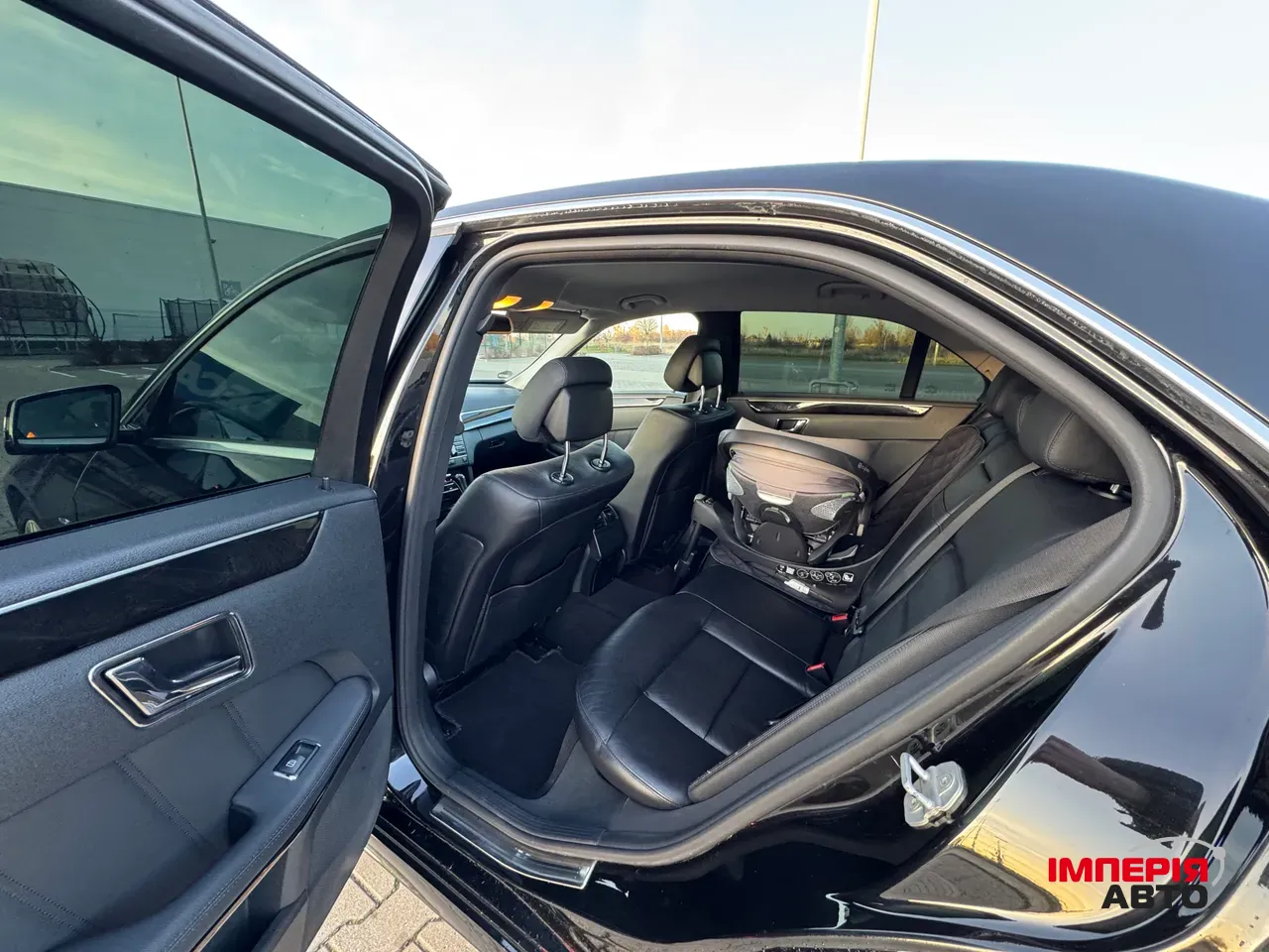 Mercedes-Benz E-Класс - фото 24