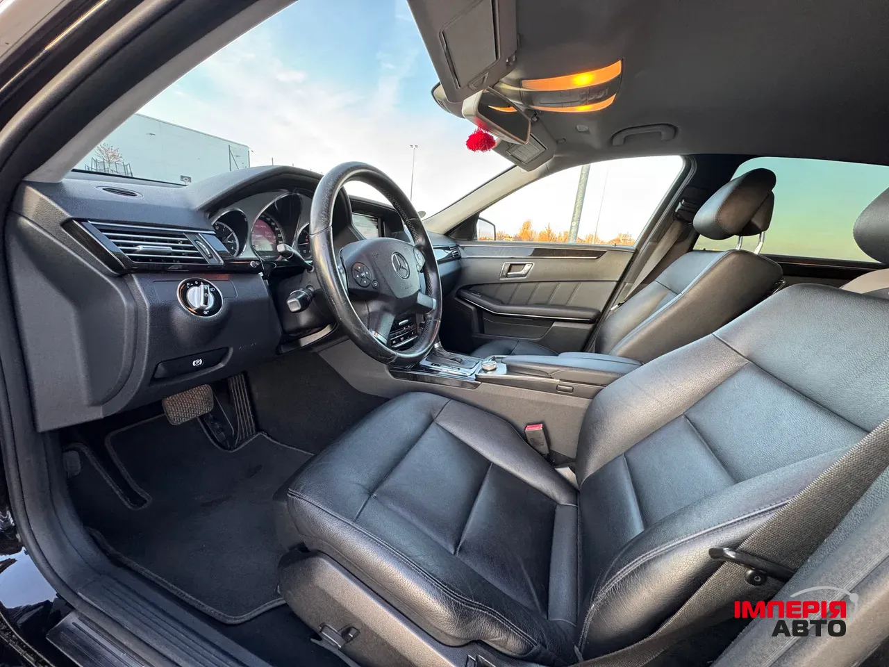 Mercedes-Benz E-Класс - фото 21