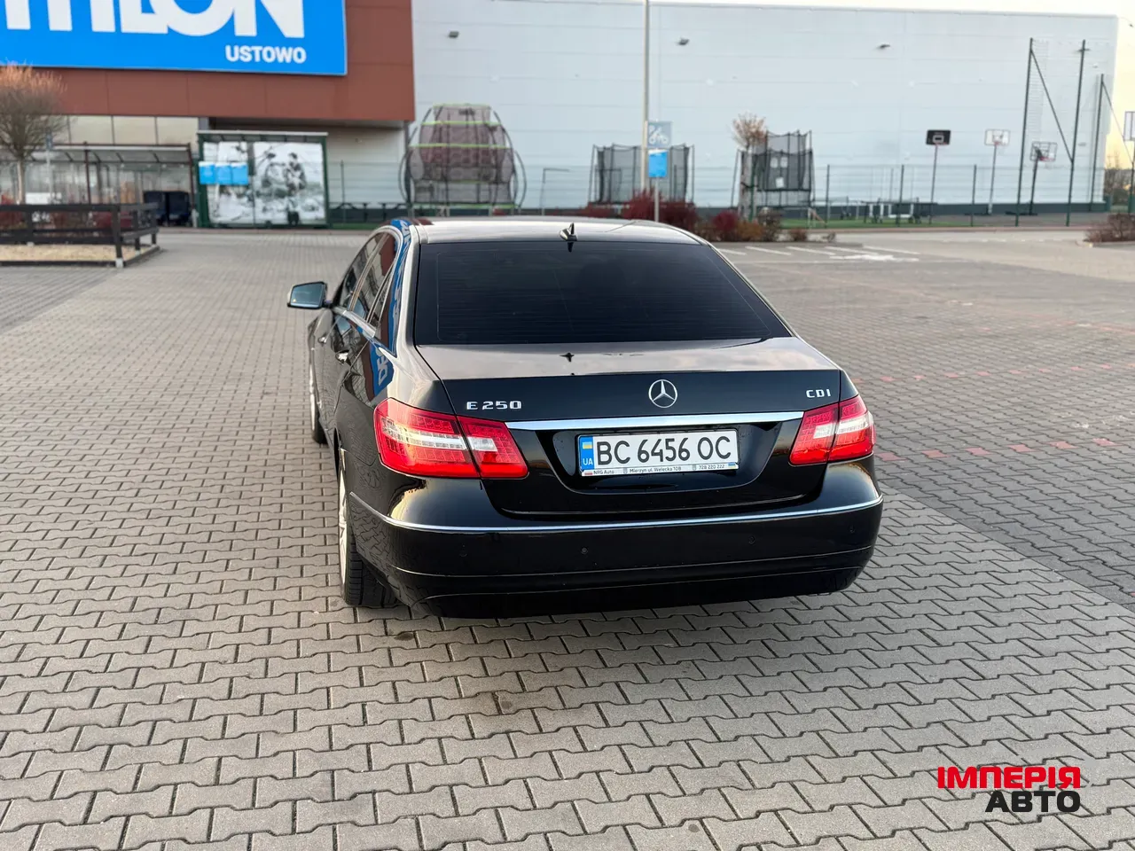 Mercedes-Benz E-Класс - фото 12