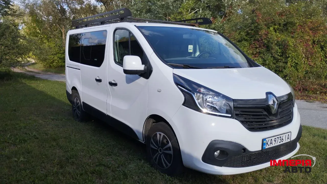 Renault Trafic - фото 4