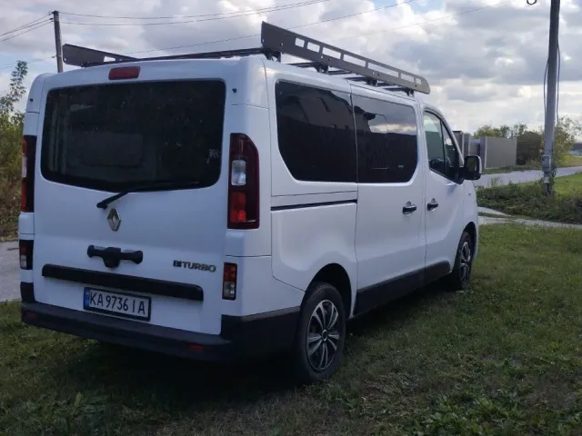 Renault Trafic - фото 5