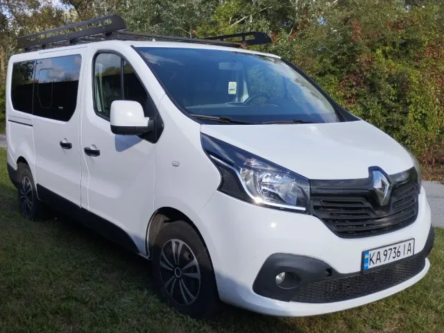 Renault Trafic - фото 4