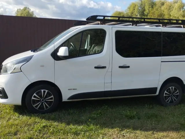Renault Trafic - фото 3