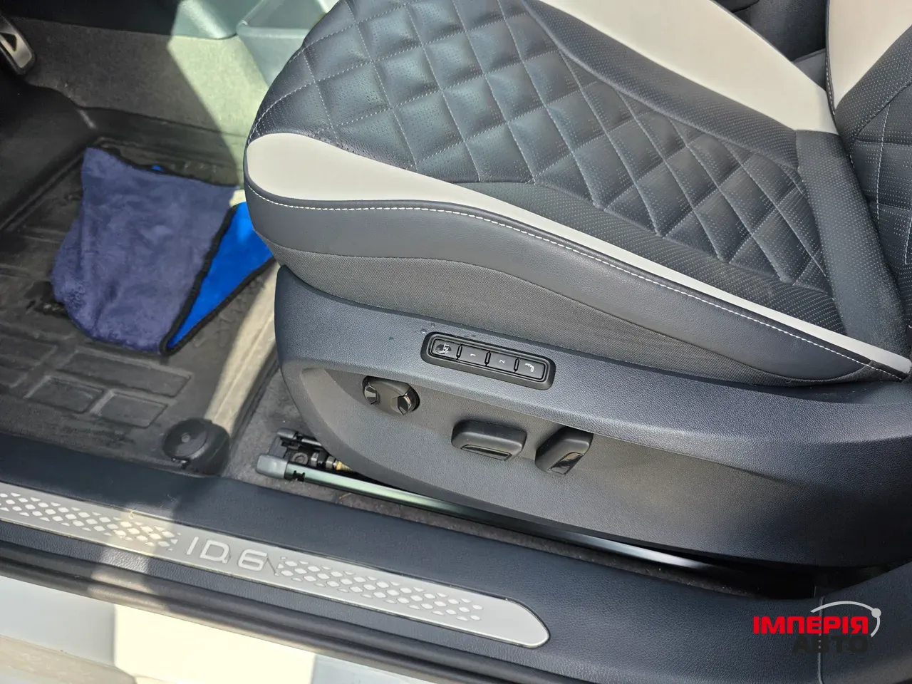Volkswagen ID.6 - фото 12