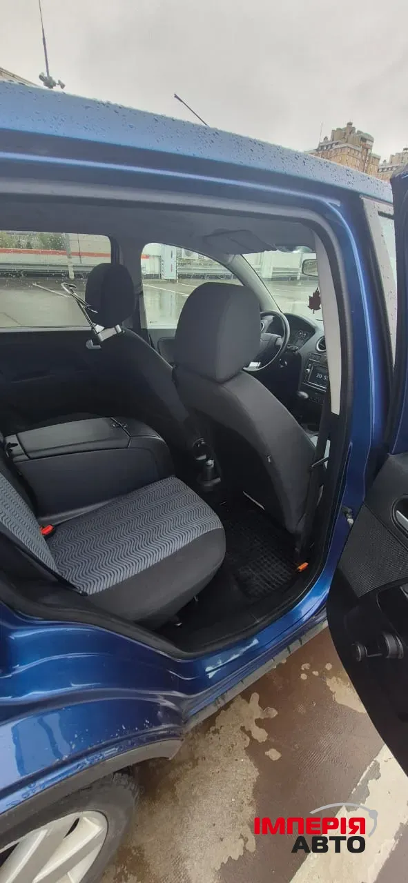 Ford Fusion - фото 14