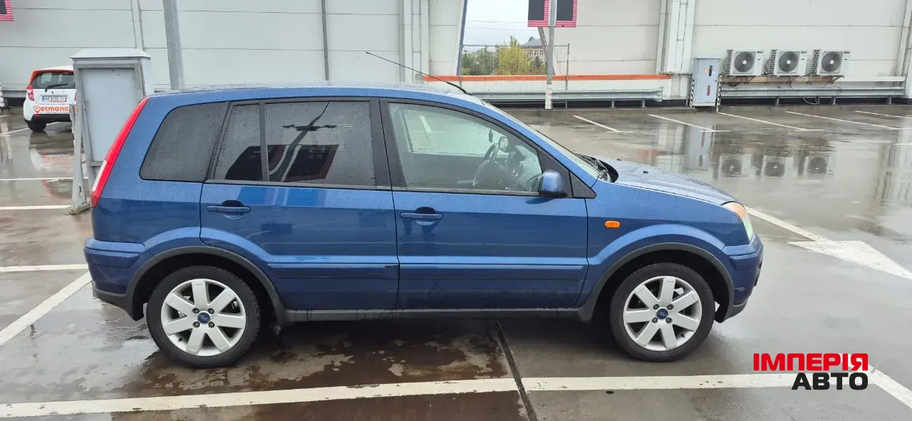 Ford Fusion - фото 3