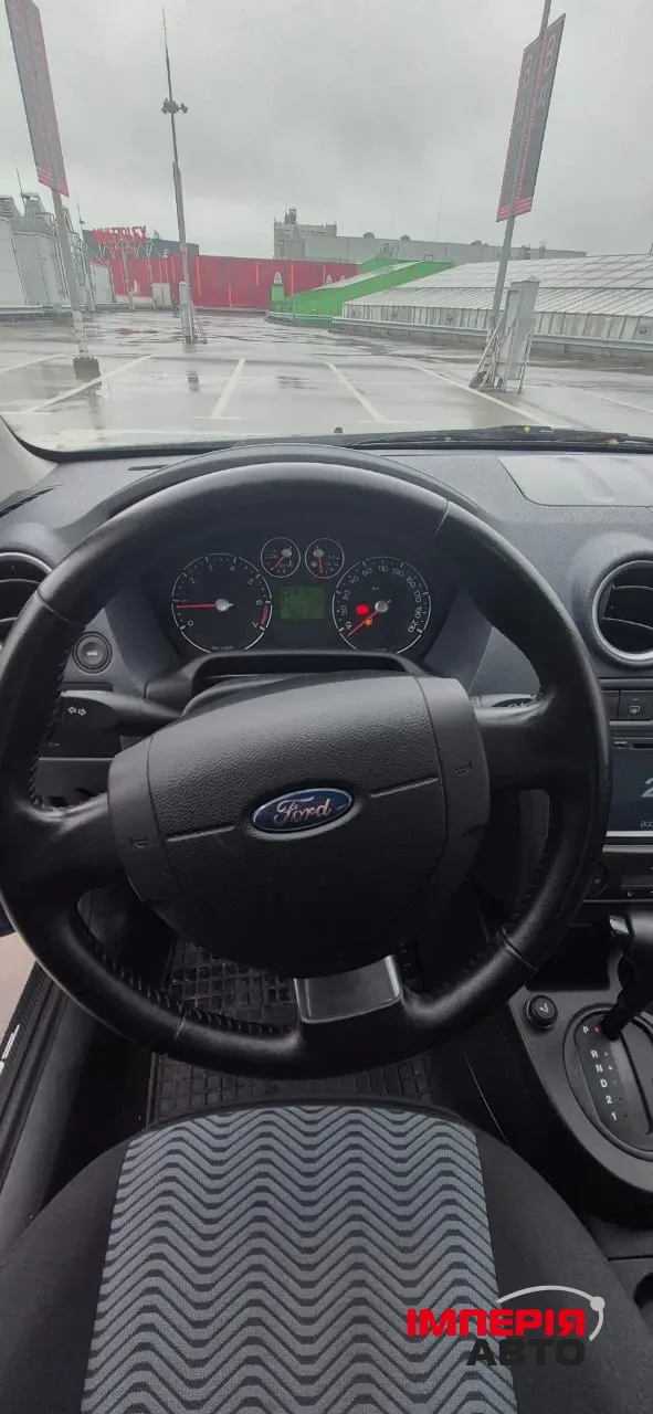 Ford Fusion - фото 11