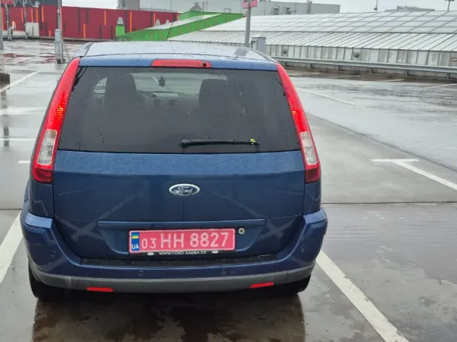 Ford Fusion - фото 4