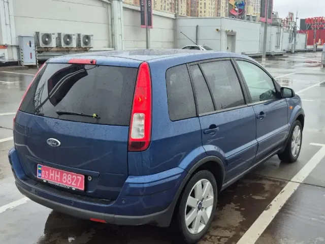 Ford Fusion - фото 5