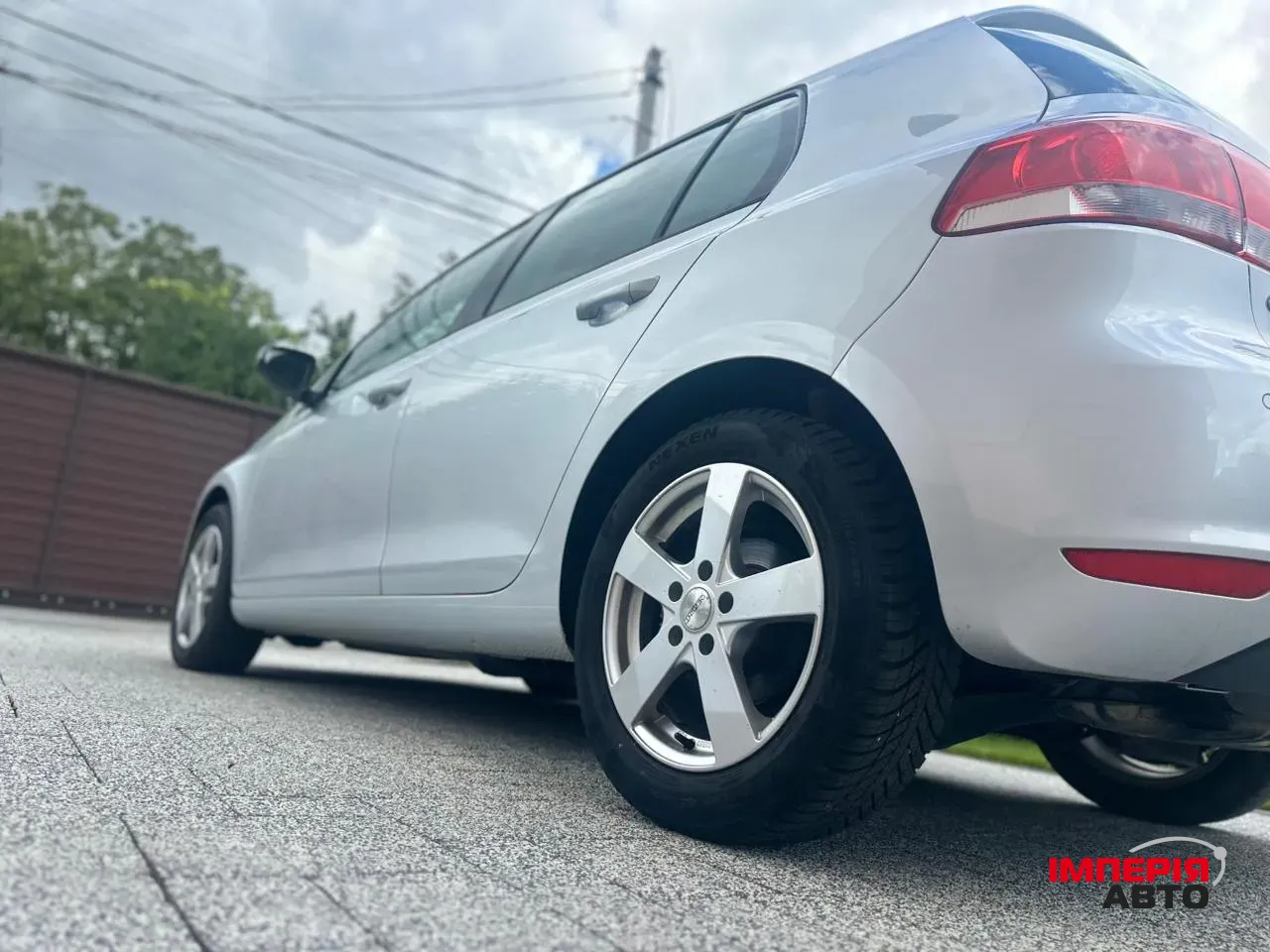 Volkswagen Golf - фото 12