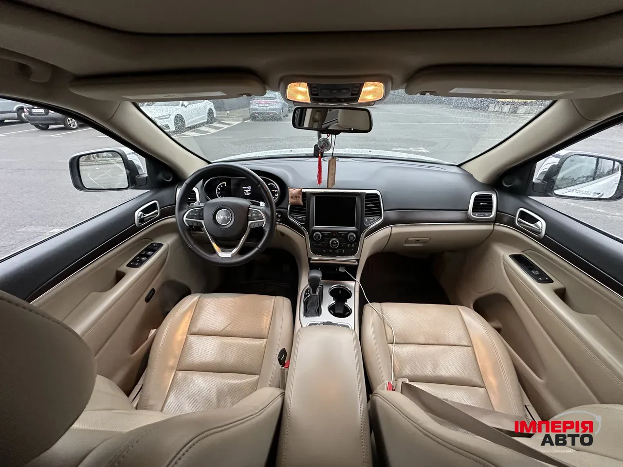 Jeep Grand Cherokee - фото 12