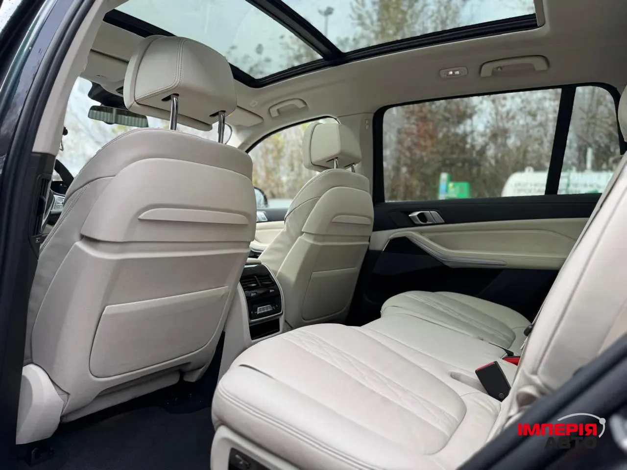 BMW X7 - фото 15