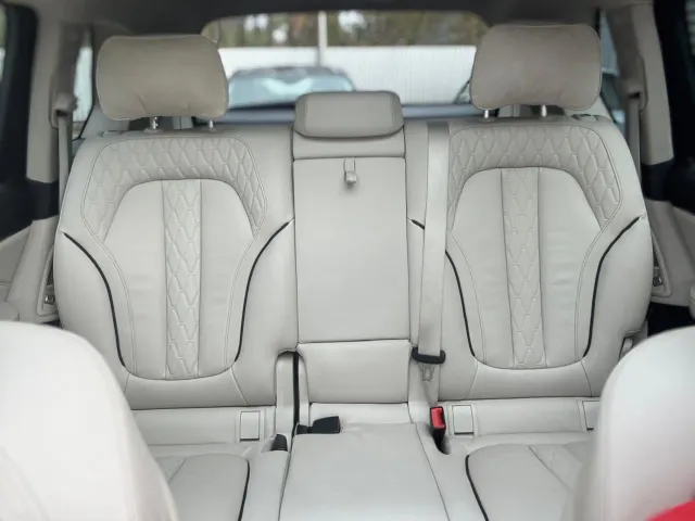 BMW X7 - фото 3