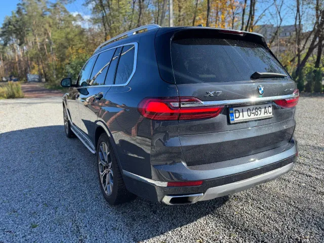 BMW X7 - фото 4