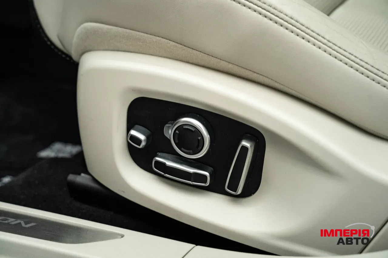 Jaguar I-Pace - фото 14