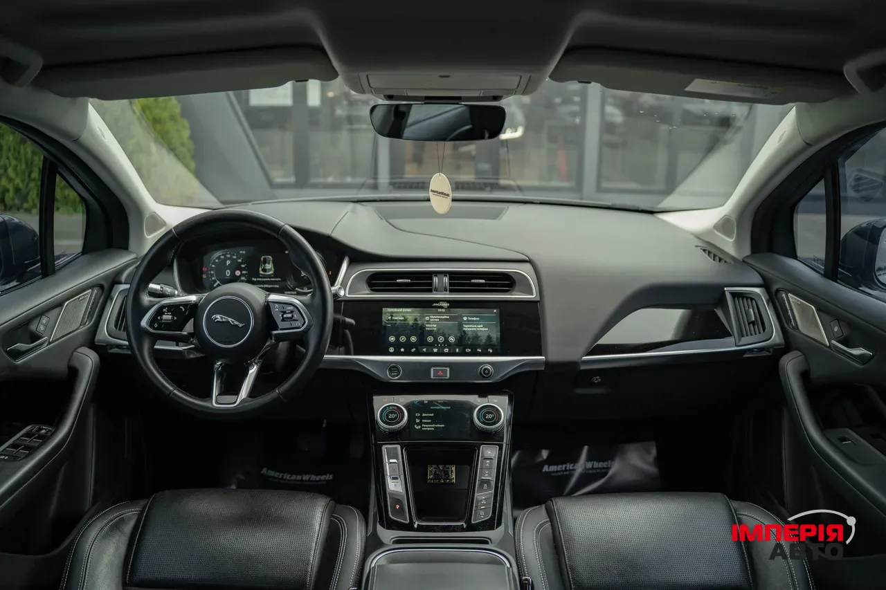 Jaguar I-Pace - фото 17