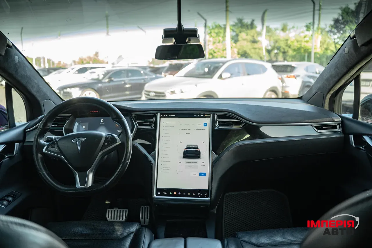 Tesla Model X - фото 26