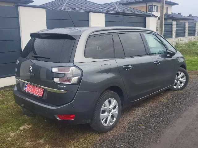 Citroen C4 Picasso - фото 2