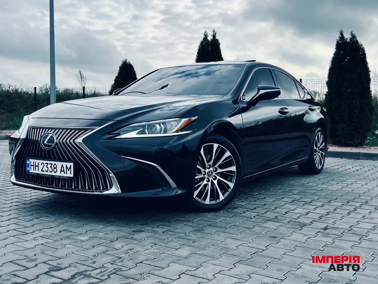 Lexus ES - фото 2