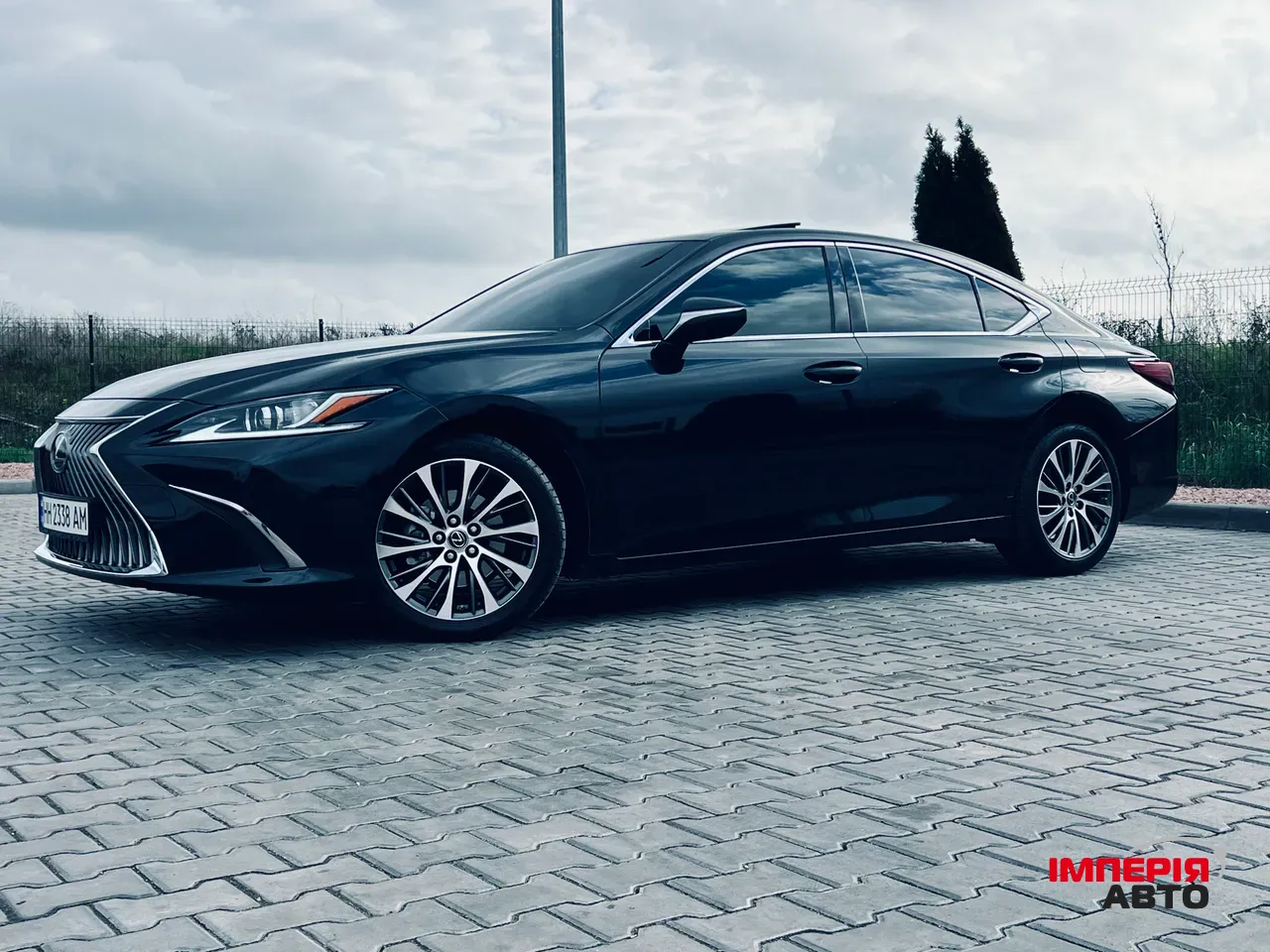 Lexus ES - фото 7