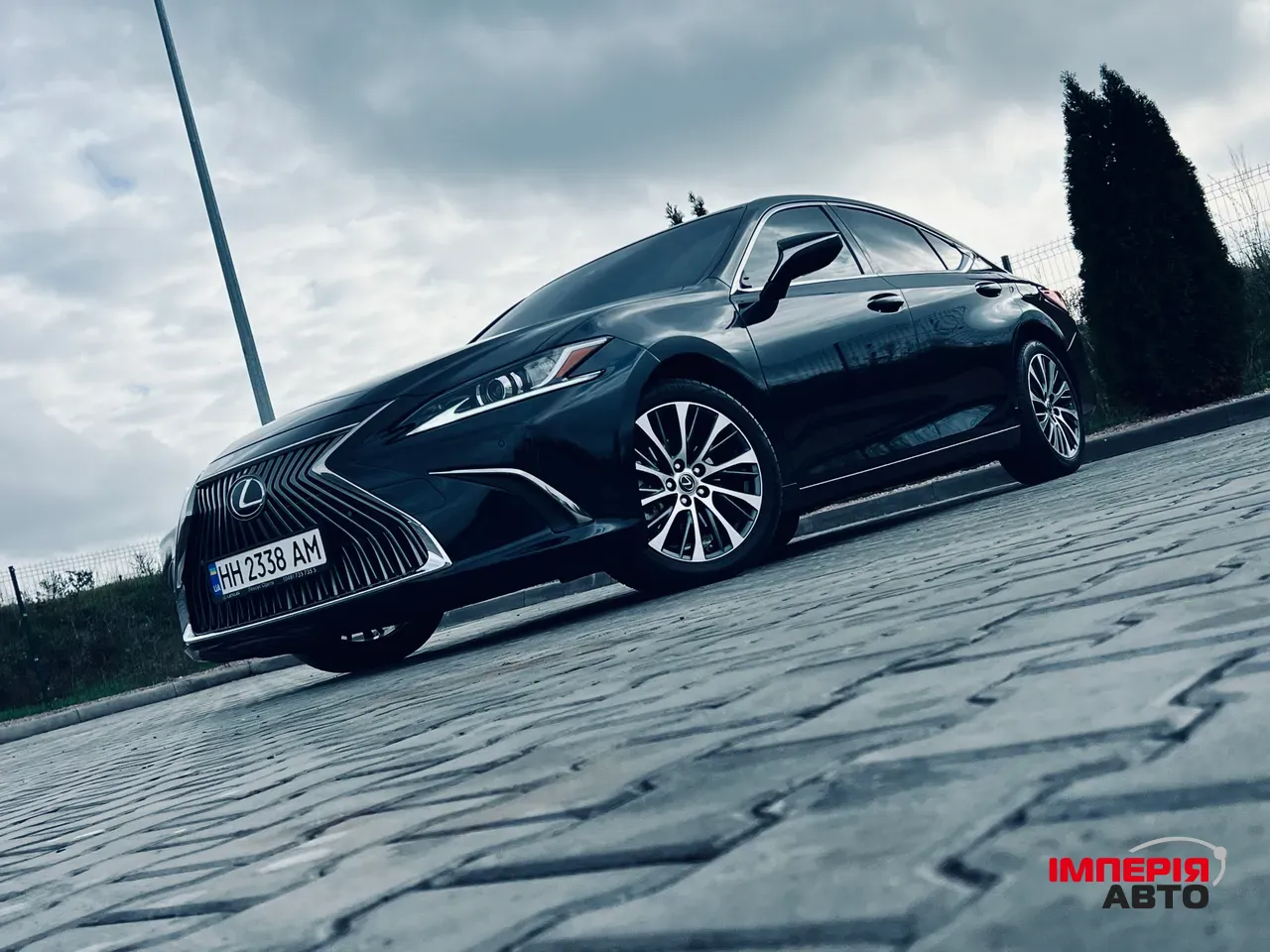 Lexus ES - фото 6