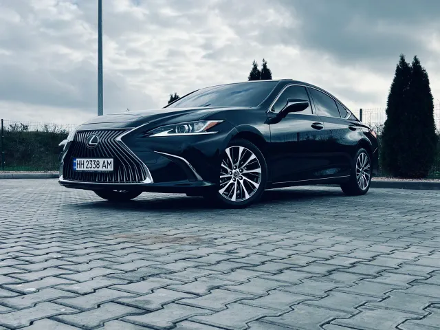 Lexus ES - фото 4