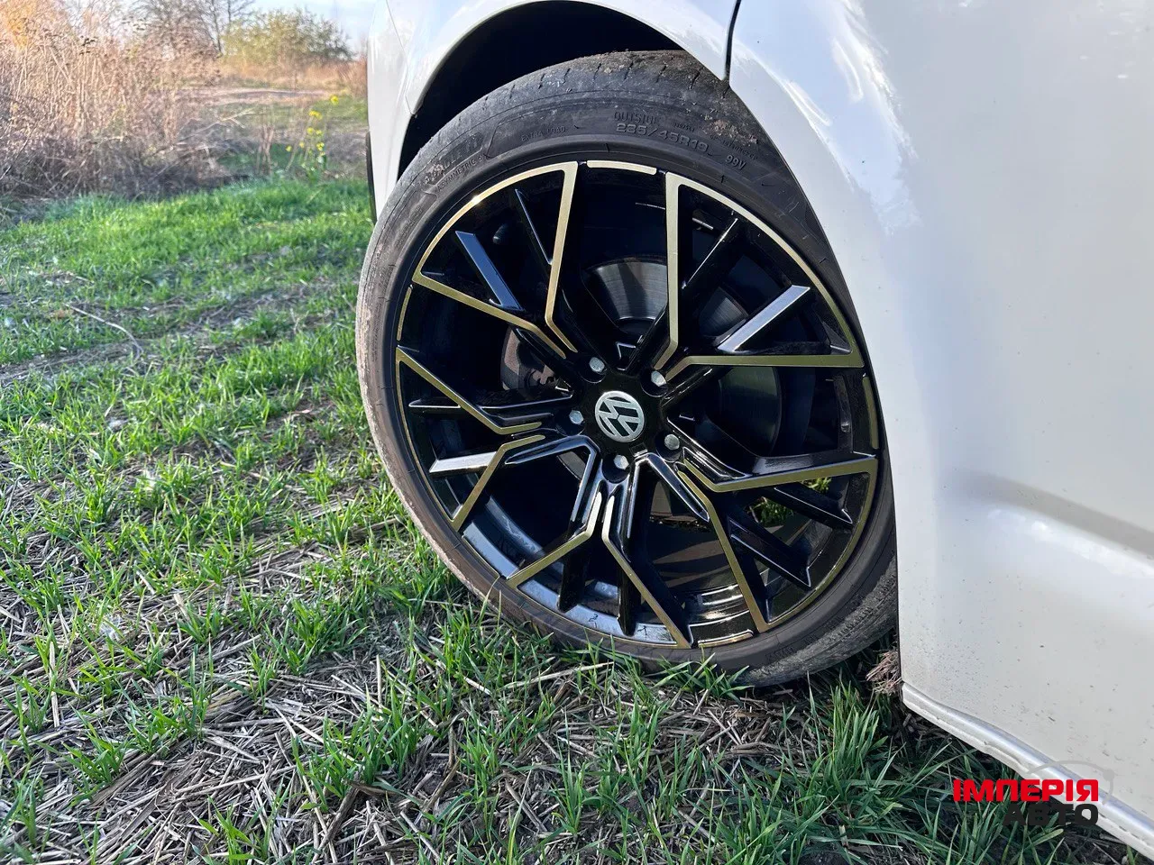 Volkswagen Transporter - фото 3