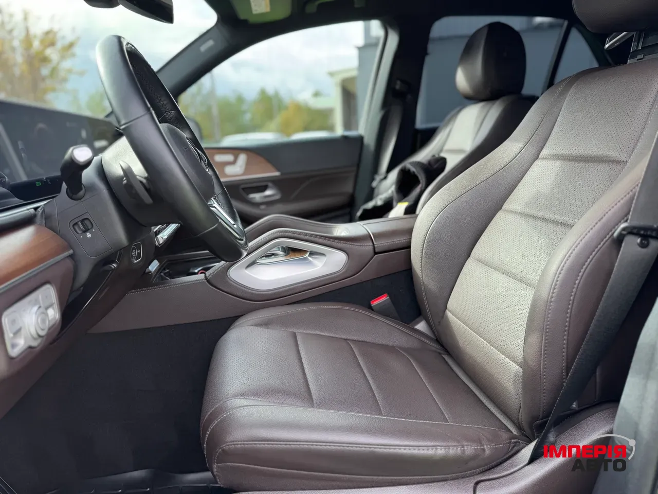 Mercedes-Benz GLE - фото 9